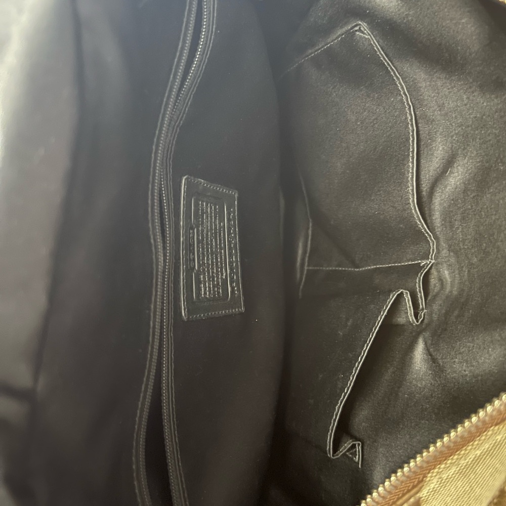 Coach Gallery Tote In Signature Canvas. Gently Us… - image 7